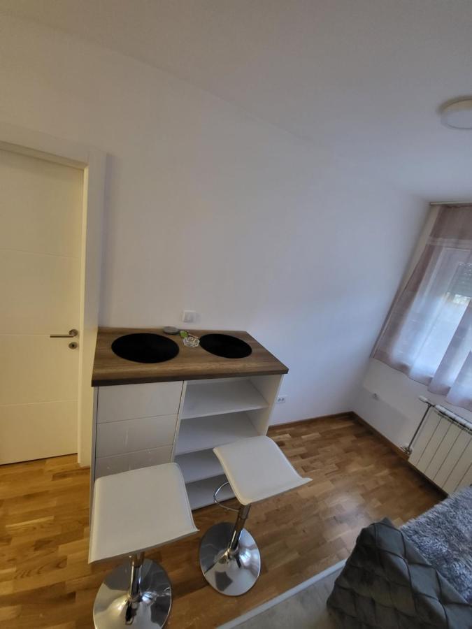 Holiday Novi Sad Eksteriør billede
