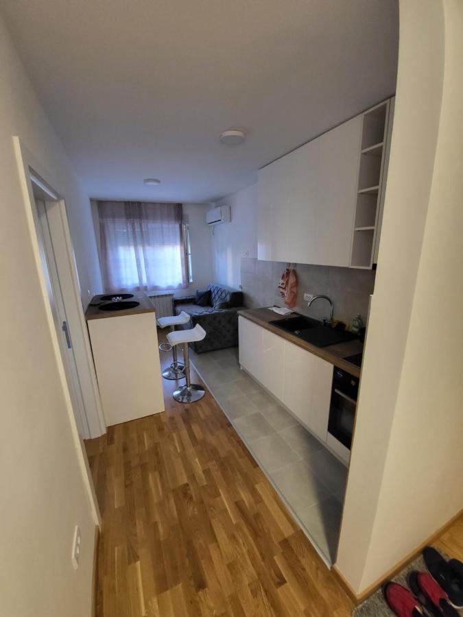 Holiday Novi Sad Eksteriør billede
